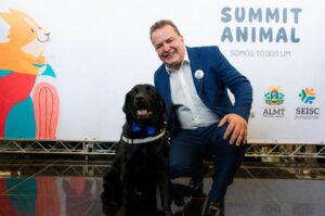 Leia mais sobre o artigo Evento gratuito na Arena Pantanal incentiva adoção de pets e ações de saúde neste sábado (28)