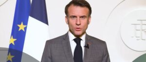 Leia mais sobre o artigo França vai reforçar arsenal militar com novas ogivas nucleares, diz Macron