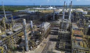 Leia mais sobre o artigo Petrobras reajusta preço do diesel em R$ 0,38 por litro