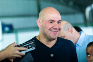 Leia mais sobre o artigo Prefeito participa de evento internacional sobre inovação na construção civil nos Estados Unidos