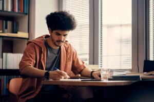 Leia mais sobre o artigo Programa oferece bolsas universitárias em todo o Brasil