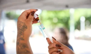 Leia mais sobre o artigo Saúde está em alerta máximo por aumento do sarampo nas Américas