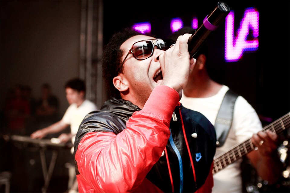 No momento, você está visualizando Thalles Roberto se apresenta em Rondonópolis neste sábado (14)