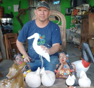 Leia mais sobre o artigo Tradição familiar do artesanato é tema neste sábado (7) no Sesc Arsenal