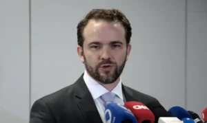 Leia mais sobre o artigo Novo Desenrola permitirá uso do FGTS para renegociação de dívidas