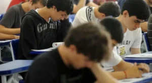 Leia mais sobre o artigo MEC cria Sisu+ para ocupar vagas remanescentes em universidades públicas