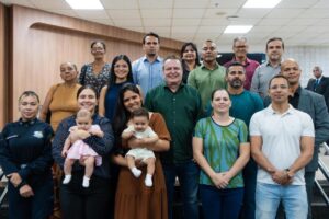 Leia mais sobre o artigo Aprovados no CFO da Polícia Militar se reúnem com Max Russi para agradecer convocação de novos oficiais