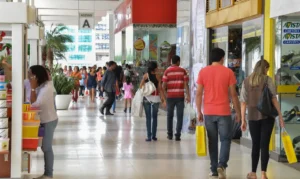 Leia mais sobre o artigo Atividade econômica cai 0,7% em março em razão da guerra do Irã