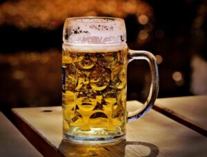 Leia mais sobre o artigo Estudo mostra os efeitos da cerveja no fígado e na saúde cardiovascular