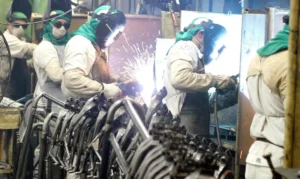 Leia mais sobre o artigo Indústria nacional varia 0,1% em março e acumula alta de 3,1% em 2026