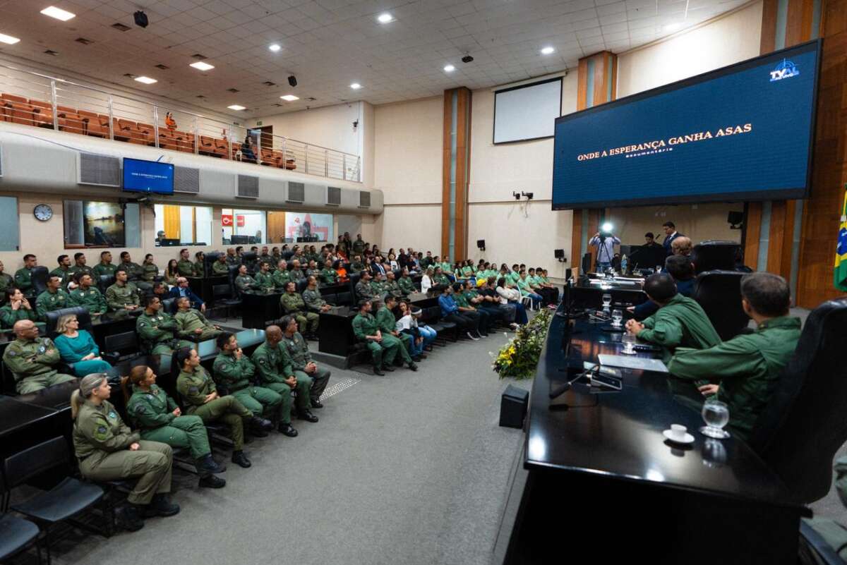 No momento, você está visualizando Max Russi homenageia servidores do Ciopaer e abre comemorações pelos 20 anos da instituição