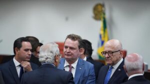 Leia mais sobre o artigo Max Russi participa de audiência no STF e defende solução para famílias da divisa entre MT e PA