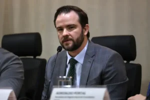 Leia mais sobre o artigo Nova plataforma aproxima investidores chineses da bolsa brasileira