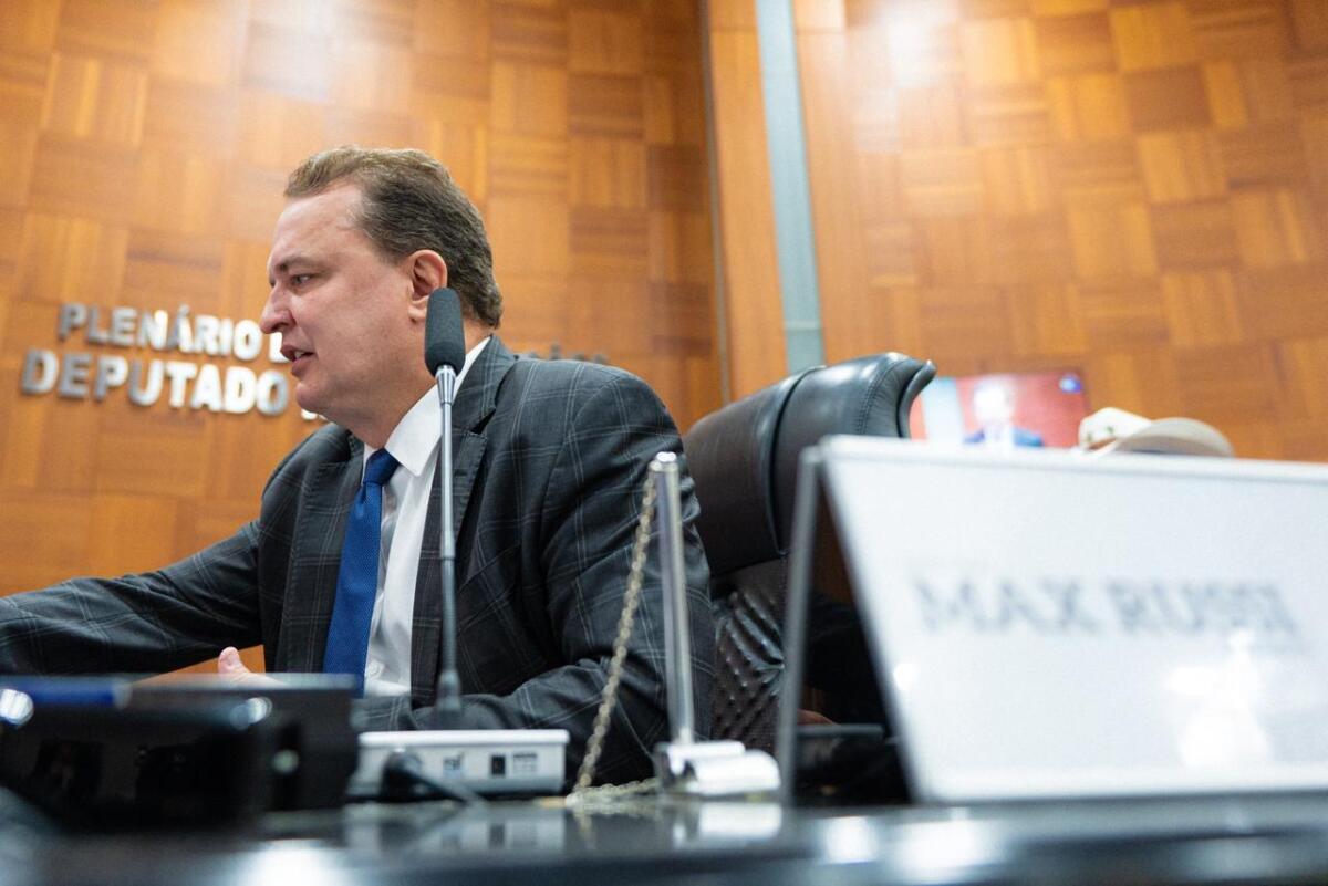 No momento, você está visualizando Projeto de lei de Max Russi que cria a “Creche da Terceira Idade” é aprovado na Assembleia