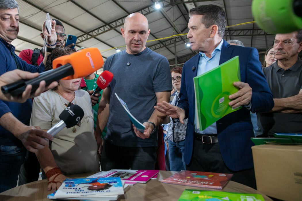 No momento, você está visualizando Presidente do TCE elogia transparência de Abilio durante vistoria em materiais escolares