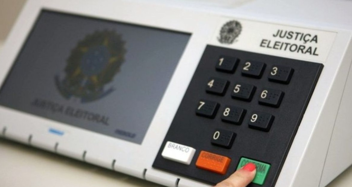 No momento, você está visualizando TSE abre consulta pública para novo modelo de urna eletrônica