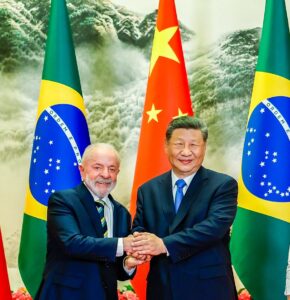 Leia mais sobre o artigo Acordo Mercosul-China é tratado em conversa entre Lula e Xi Jinping