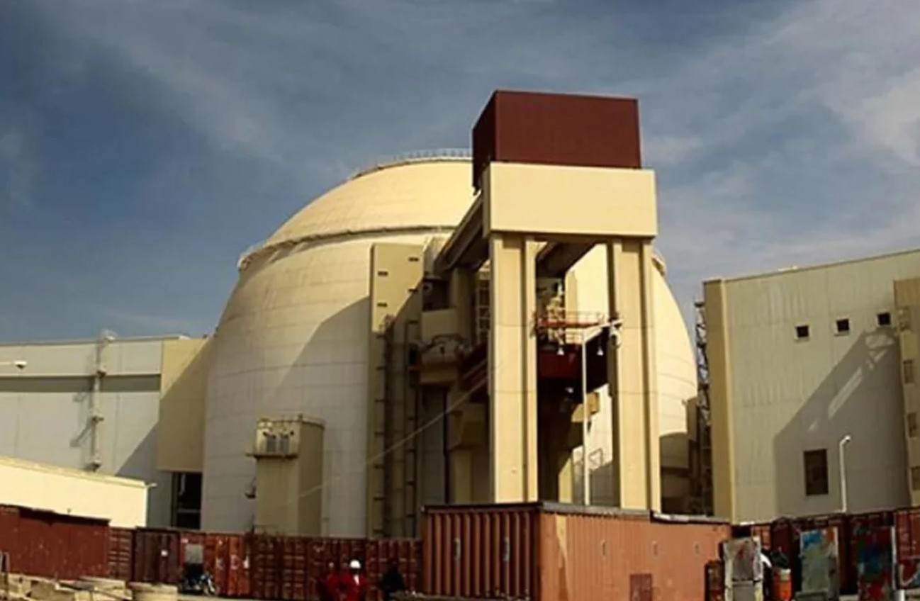 No momento, você está visualizando Ataque dos EUA atinge área próxima de usina nuclear, diz Irã