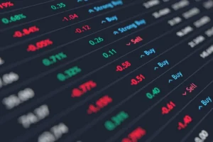 Leia mais sobre o artigo FMI eleva projeção para PIB do Brasil, mas prevê desaceleração em 2027