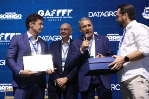 Leia mais sobre o artigo Gaffff Sorriso abre programação do maior evento da Cultura Agro do Mundo