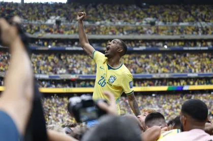 No momento, você está visualizando Oitavas de final da Copa do Mundo começam neste sábado (4);