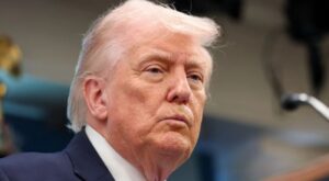 Leia mais sobre o artigo Trump sugere que EUA podem tomar Ilha de Kharg, no Irã, e confirma ataque