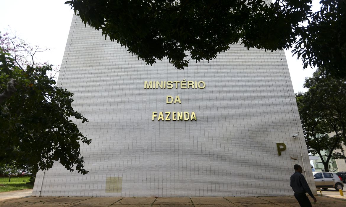 No momento, você está visualizando Projeção oficial de inflação sobe para 5,1%, com estouro da meta