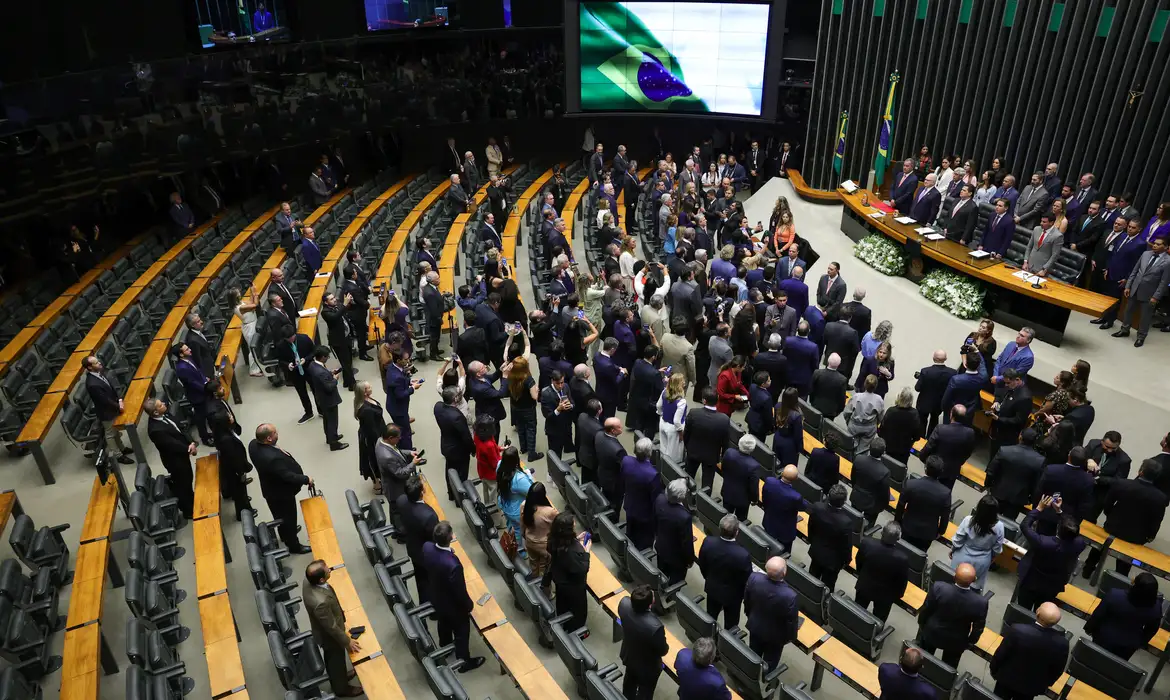 No momento, você está visualizando Um terço dos partidos explicou controle de emendas parlamentares