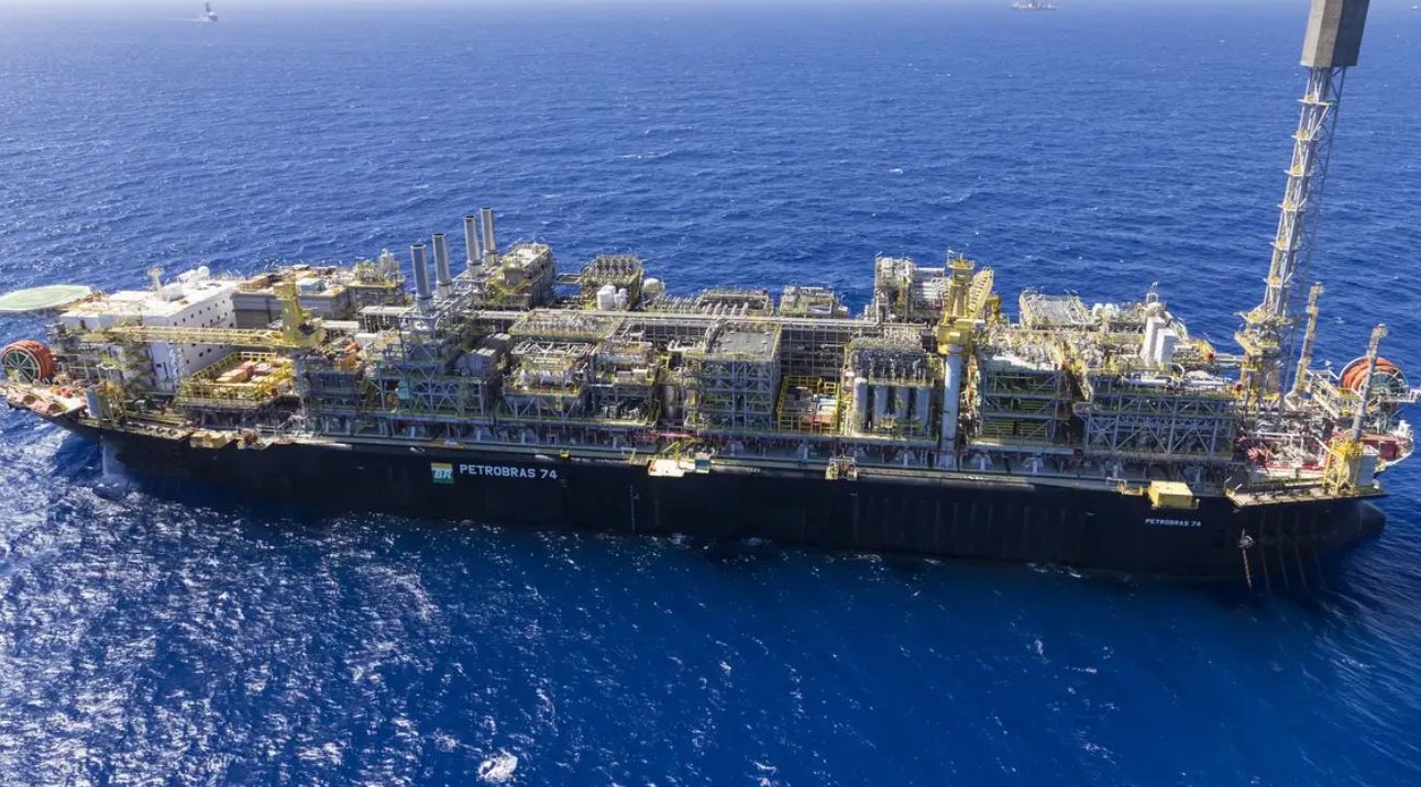No momento, você está visualizando Campo de Búzios, da Petrobras, bate recordes de exportação de gás