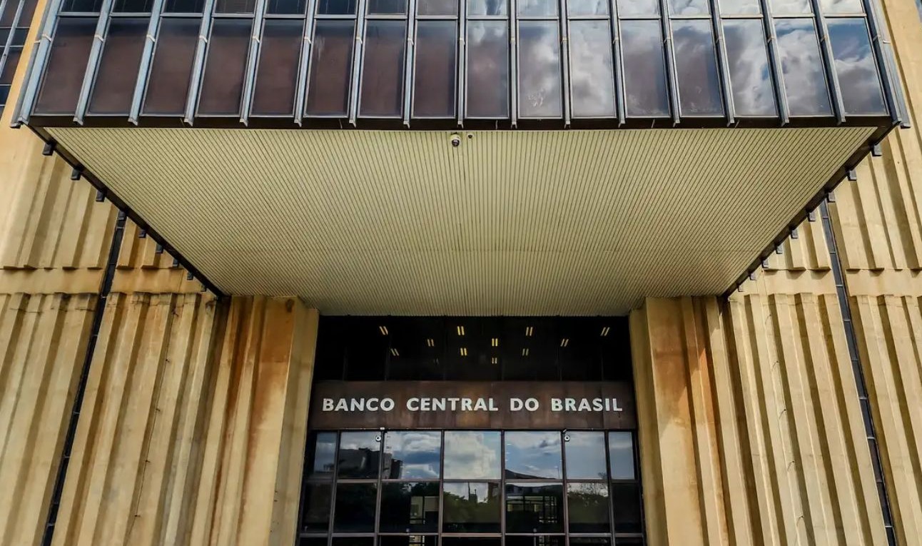 No momento, você está visualizando Copom inicia nesta terça reunião para definir taxa básica de juros