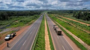 Leia mais sobre o artigo Mato Grosso debate plano para investir R$ 300 bilhões em rodovias federais