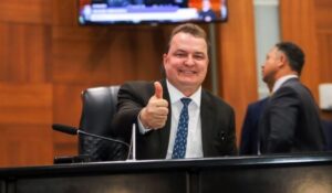 Leia mais sobre o artigo Max projeta até sete deputados na ALMT; veja candidatos do Podemos
