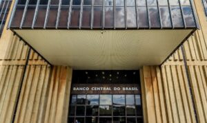 Leia mais sobre o artigo Em nova redução, Copom baixa taxa Selic para 14% ao ano