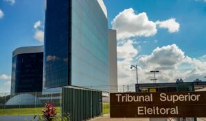 Leia mais sobre o artigo TSE recebe embaixadores para defender urna eletrônica