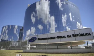Leia mais sobre o artigo PGR defende quebra de sigilo de processo sobre pagamentos de Vorcaro
