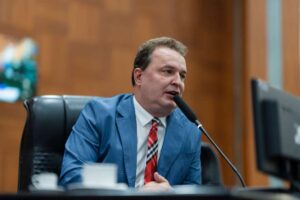 Leia mais sobre o artigo ALMT aprova projeto de Max que fortalece assistência a pacientes em cuidados paliativos