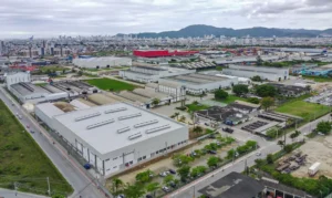 Leia mais sobre o artigo Indústria aponta juros altos como principal barreira ao crédito