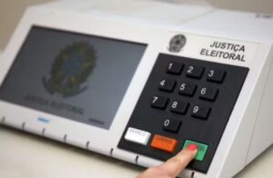 Leia mais sobre o artigo Participação dos eleitores nas urnas cresce em MT e aproxima o estado da média nacional