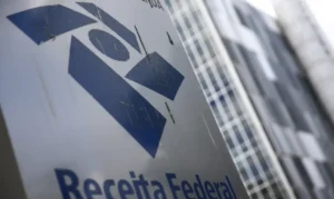 Leia mais sobre o artigo Restituições do IR batem recorde e chegam a R$ 41 bilhões em 2026