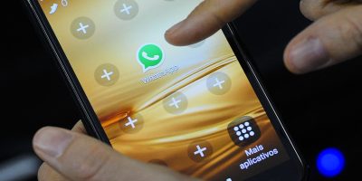 Meta vai cobrar por mensagens enviadas para IAs no WhatsApp