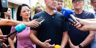 Abilio vistoria antigo Caic e anuncia Centro Integrado no Pedra 90