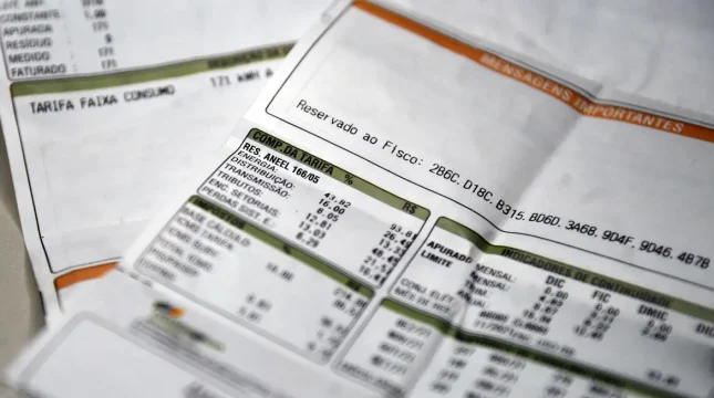 Aneel define calendário de bandeiras tarifárias para 2026