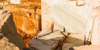 Brasil e Arábia Saudita fecham acordo cooperação em mineração