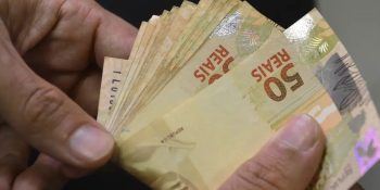 brasileiros-sacaram-milhoes-valores-esquecidos