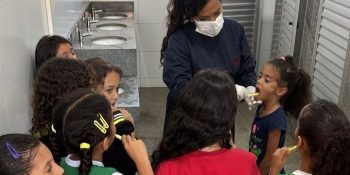 Cuiabá lança projeto Beabá do Sorriso saúde bucal de estudantes