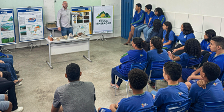 Estudantes terão oficinas de recursos minerais, iniciativa de Max