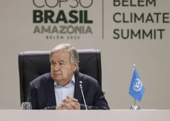 Guterres pede transição energética e cobra resultado da COP30