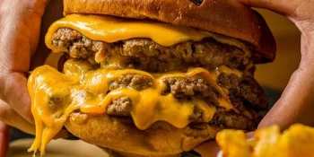 Hamburgueria Standard em Rondonópolis conquista clientes