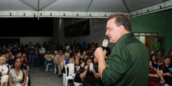 Max Russi quer ampliar atendimento a crianças neurodivergentes