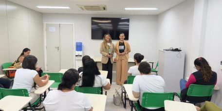 Max Russi leva apoio a profissionais da enfermagem em Cuiabá